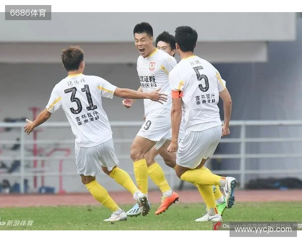 老兵不死!37岁谭龙中国顶级联赛出场200场,其中亚泰193场进87球